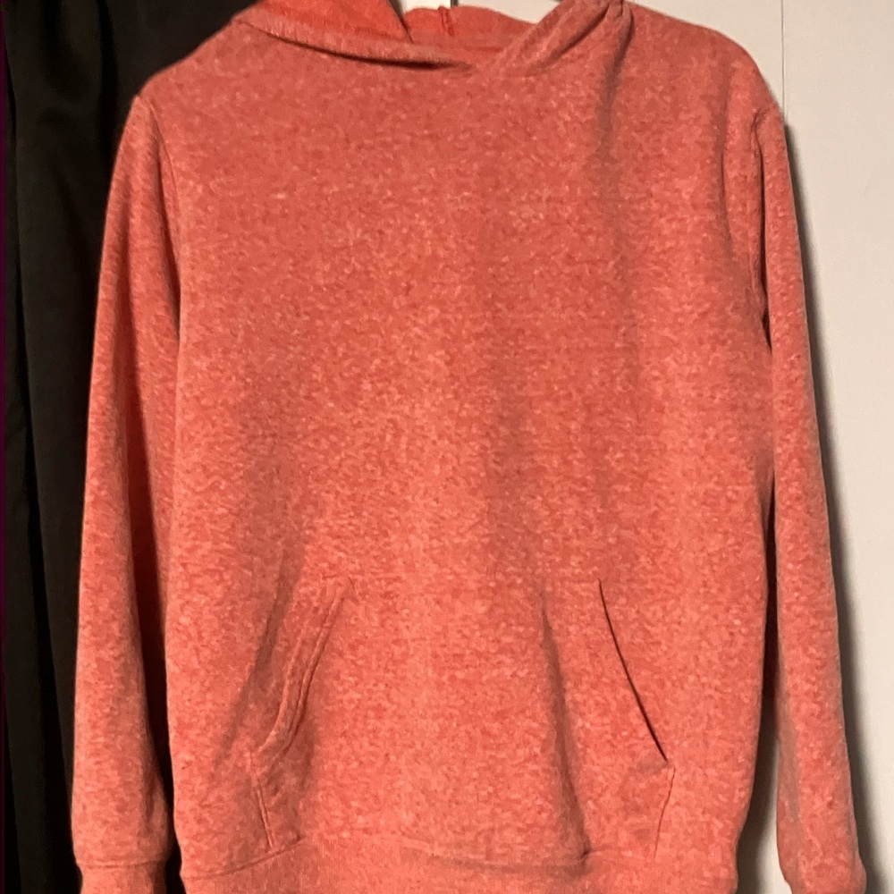 New CAT AND JACK CORAL HOODIE Large